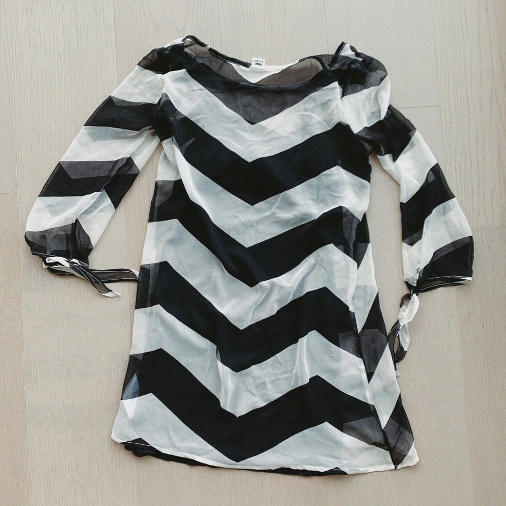 Roxy Short Dress with Removable Liner